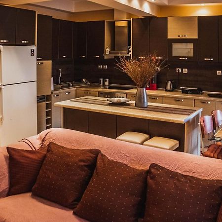 Bojana' S Luxury House Apartment Larissa Bagian luar foto