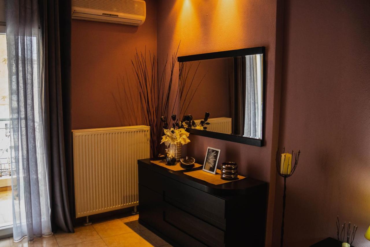 Bojana' S Luxury House Apartment Larissa Bagian luar foto