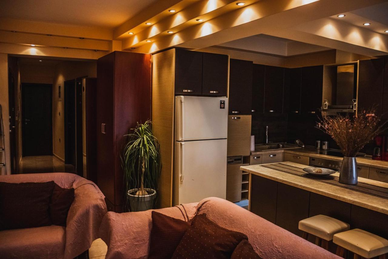 Bojana' S Luxury House Apartment Larissa Bagian luar foto