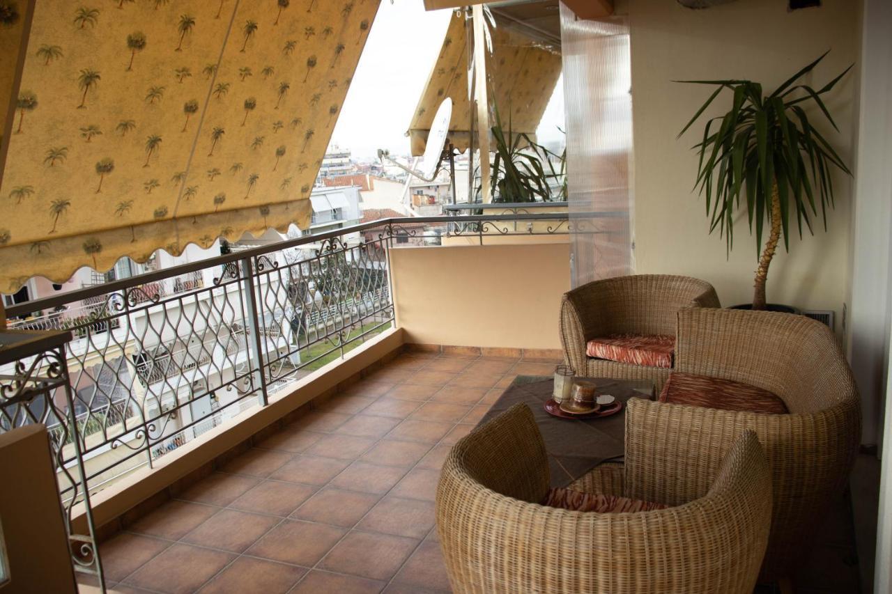 Bojana' S Luxury House Apartment Larissa Bagian luar foto